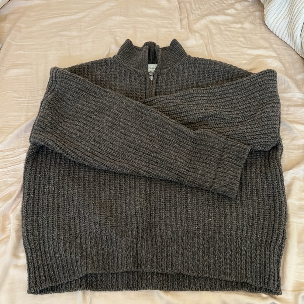 Women's Gray Sweater